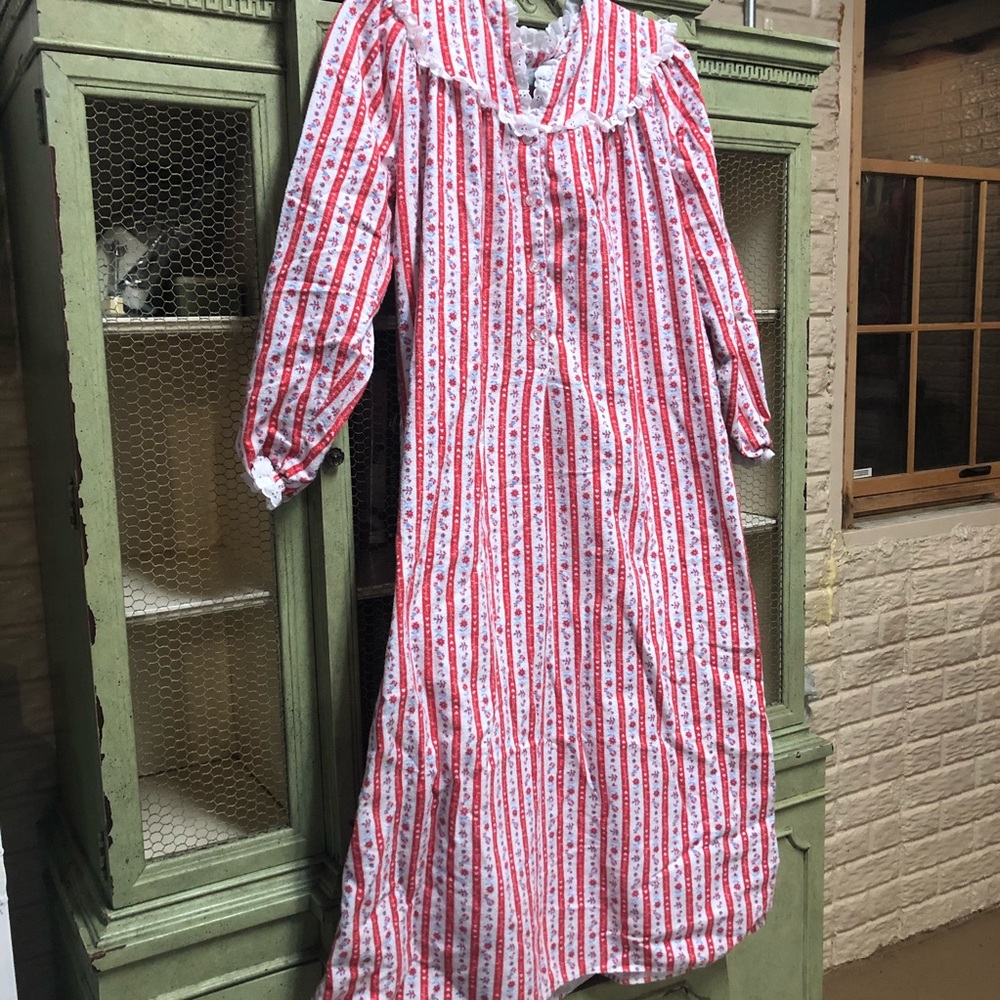 Lanz of Salzburg Flannel Nightgown